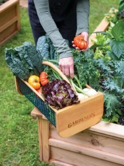 Garden Hods 8 Garden Hods -Garden Care Supplies 39 761 1416 tif