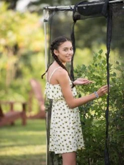 Storm Proof Crop Cage, Large -Garden Care Supplies 8592463 105 tif